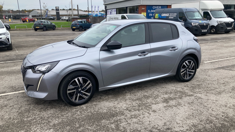 Peugeot 208 1.2 PureTech 100 Allure Premium + 5dr Petrol Hatchback